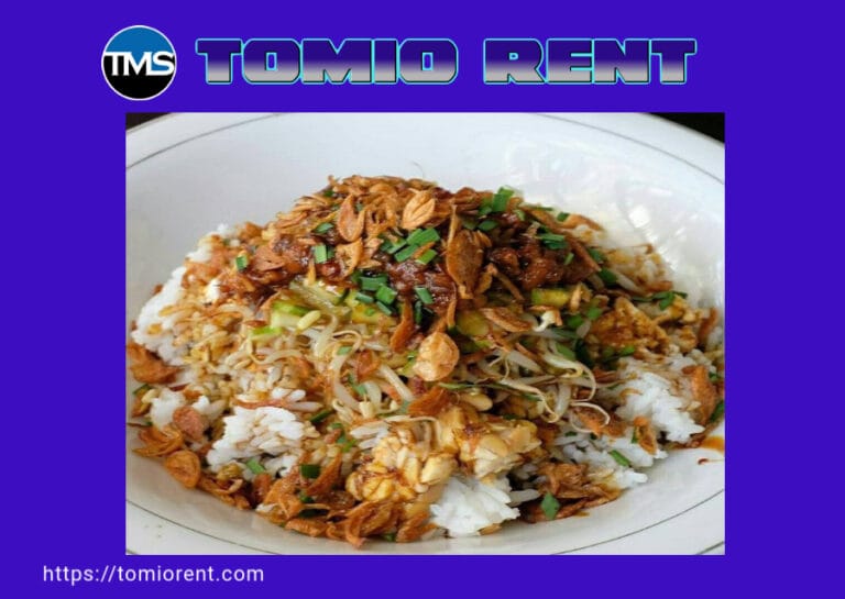 Nasi Lengko Cirebon Lezatnya Perpaduan Bumbu Kacang, Sate Dan Krupuk