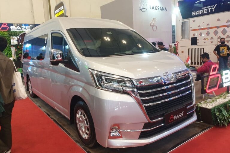 Sewa Mobil Hiace Indramayu 2024 Harga Murah Terpercaya