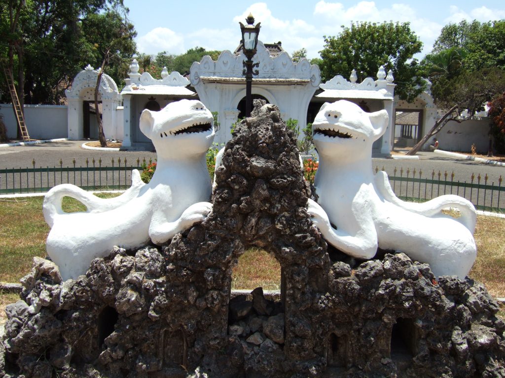 sejarah keraton kasepuhan cirebon